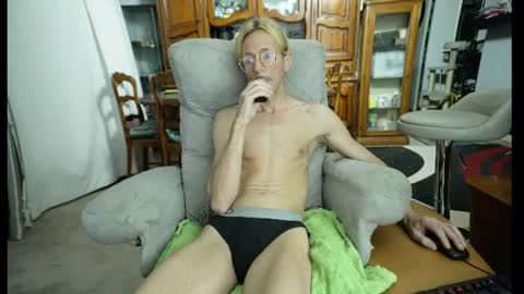 Snapshot of 00jeff31 chatting on June 16, 2026, 2:58 am jeff online show from June 16, 2026, 2:58 am
