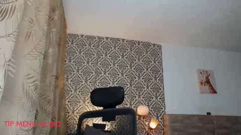 Snapshot of 01tatianats chatting on December 16, 2025, 4:34 pm tatiana online show from December 16, 2025, 4:34 pm