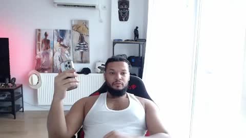 Snapshot of 0_kingsley chatting on May 25, 2026, 4:02 pm Kingsley online show from May 25, 2026, 4:02 pm