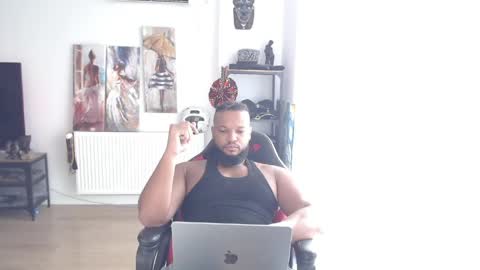 Snapshot of 0_kingsley chatting on May 30, 2026, 2:25 pm Kingsley online show from May 30, 2026, 2:25 pm