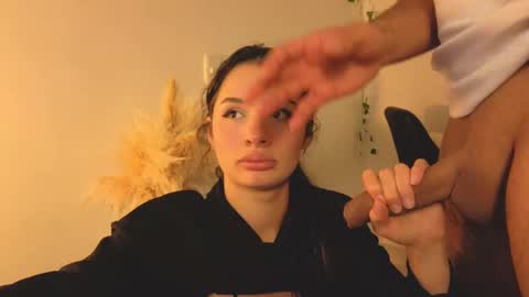 Snapshot of 0ne_of_0ne chatting on October 7, 2025, 11:13 pm Steven e online show from October 7, 2025, 11:13 pm