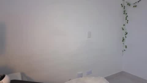 Snapshot of 0ne_of_0ne chatting on November 13, 2025, 7:02 pm Steven e online show from November 13, 2025, 7:02 pm