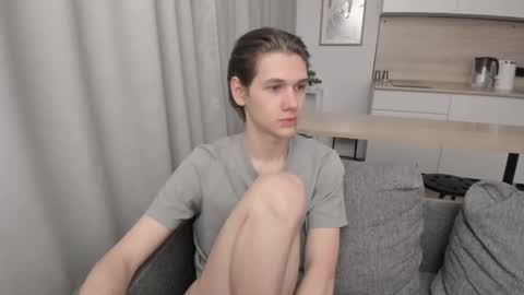 Adam online show from September 30, 2025, 1:38 pm