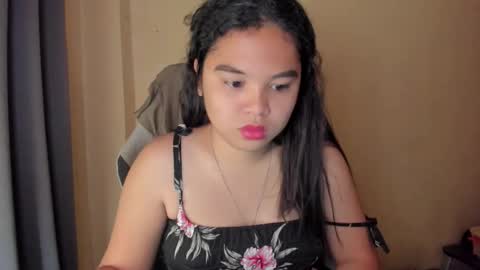 0wwlo0k online show from February 27, 2026, 5:18 am