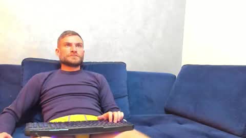 10in_deluxe online show from February 19, 2025, 10:01 am