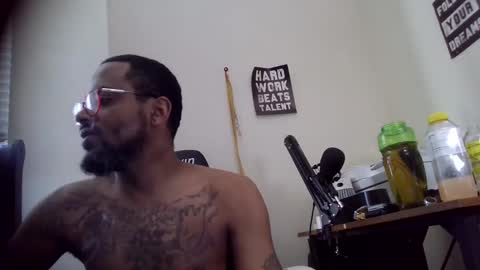 Snapshot of 11inchtattedtrinibad chatting on February 28, 2025, 3:04 pm 11inchtattedtrinibad online show from February 28, 2025, 3:04 pm