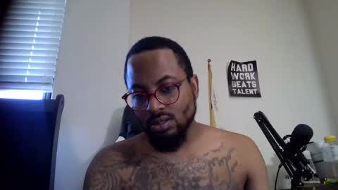 Snapshot of 11inchtattedtrinibad chatting on March 3, 2025, 7:06 pm 11inchtattedtrinibad online show from March 3, 2025, 7:06 pm