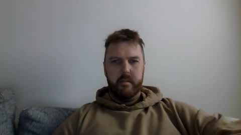 123holt123 online show from April 28, 2026, 8:03 pm