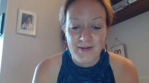 Snapshot of 12ennie chatting on September 23, 2025, 6:16 am 12ennie online show from September 23, 2025, 6:16 am