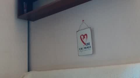 Snapshot of 12ennie chatting on October 8, 2025, 9:40 am 12ennie online show from October 8, 2025, 9:40 am