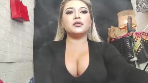 Snapshot of 12inchsexyanacodats chatting on December 3, 2025, 1:24 am sexy kia online show from December 3, 2025, 1:24 am