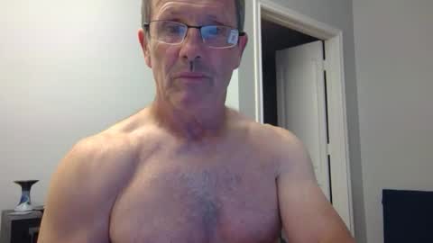 Snapshot of 13glanmorfa chatting on May 27, 2026, 3:36 am 13glanmorfa online show from May 27, 2026, 3:36 am