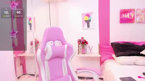 Snapshot of 15_scarlette chatting on February 27, 2025, 3:36 am Scarlette online show from February 27, 2025, 3:36 am