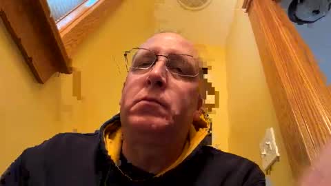 Snapshot of 16510 chatting on November 30, 2025, 1:48 pm 16510 online show from November 30, 2025, 1:48 pm