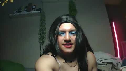 17carrjo974416 online show from May 4, 2026, 2:29 am
