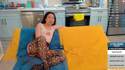 Tong  Ralph online show from April 28, 2026, 2:27 am