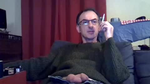 18remy45 online show from December 19, 2024, 6:23 pm