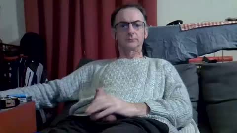 18remy45 online show from February 15, 2026, 8:05 pm