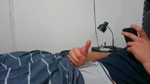 Snapshot of 18skinnypee chatting on May 21, 2026, 4:08 am 18skinnypee online show from May 21, 2026, 4:08 am