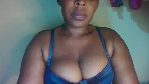 Snapshot of 1_sexybaby chatting on October 15, 2025, 12:05 pm 1_sexybaby online show from October 15, 2025, 12:05 pm