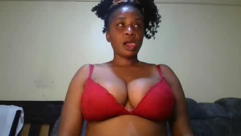 1_sexylove online show from May 4, 2026, 6:37 pm