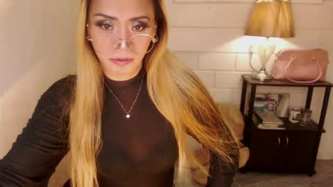 angel online show from December 30, 2024, 3:14 am