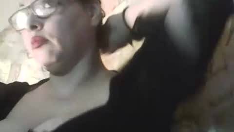 Deluxepussy online show from September 25, 2025, 5:38 pm