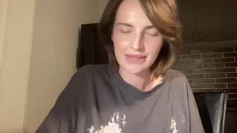 DOVE online show from February 28, 2025, 5:04 pm