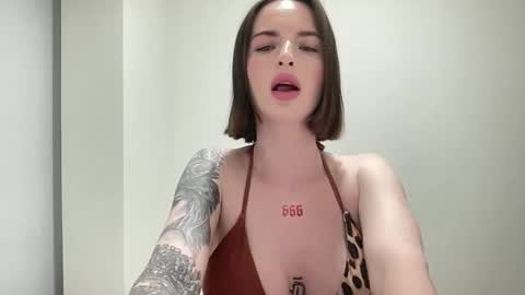 DOVE online show from May 7, 2026, 9:53 pm