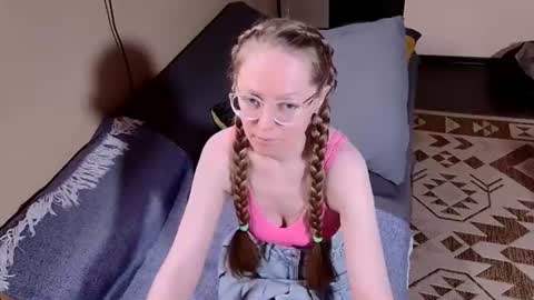 Snapshot of 1goldilocks chatting on July 2, 2026, 5:19 pm online show from July 2, 2026, 5:19 pm