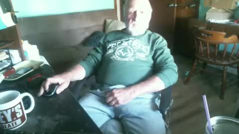 1handyanddee online show from December 26, 2024, 5:19 pm