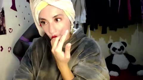 Snapshot of 1kandylove chatting on September 16, 2025, 2:34 am 1kandylove online show from September 16, 2025, 2:34 am