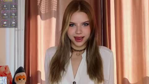 Mia online show from July 11, 2026, 11:24 am