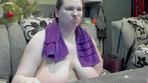 Snapshot of 1lindsey1 chatting on January 14, 2025, 11:10 am 1LINDSEY1 online show from January 14, 2025, 11:10 am