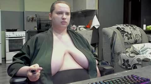 Snapshot of 1lindsey1 chatting on February 22, 2025, 11:57 am 1LINDSEY1 online show from February 22, 2025, 11:57 am