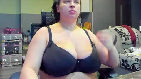 Snapshot of 1lindsey1 chatting on October 7, 2025, 7:44 pm 1LINDSEY1 online show from October 7, 2025, 7:44 pm