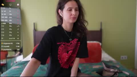 Marie online show from July 22, 2026, 10:07 am