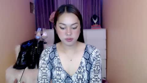 Snapshot of 1miracle_tranny chatting on June 1, 2026, 5:53 am 1miracle_tranny online show from June 1, 2026, 5:53 am