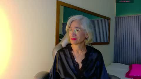 Snapshot of 1miss_monserrate chatting on June 26, 2026, 1:26 pm Miss Monserrate online show from June 26, 2026, 1:26 pm