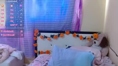 paola online show from December 19, 2025, 9:11 pm