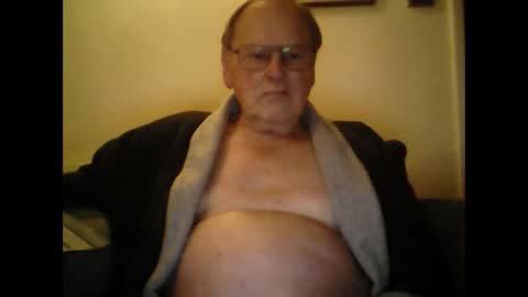 1shorty online show from December 31, 2024, 7:40 pm