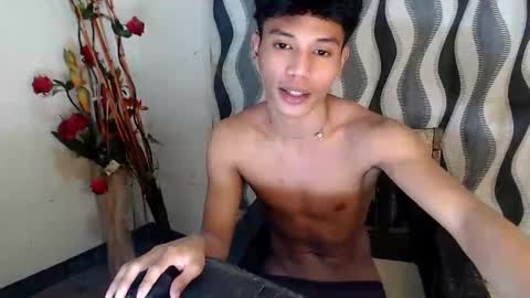 1sweetloverxx online show from March 21, 2026, 4:10 pm