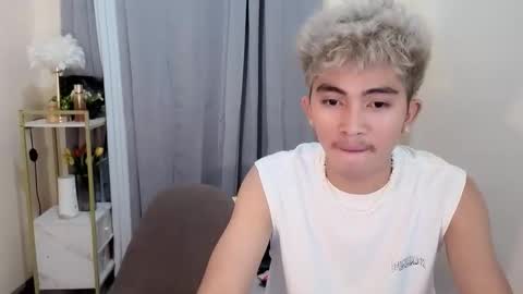 1sweetloverxx online show from April 25, 2026, 10:07 pm