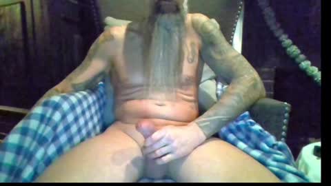 Snapshot of 1theone12 chatting on December 7, 2024, 2:20 am 1theone12 online show from December 7, 2024, 2:20 am