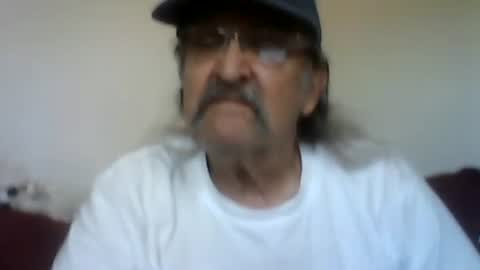 1valentine online show from September 13, 2025, 9:47 pm