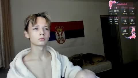 Milos online show from September 21, 2025, 10:44 pm