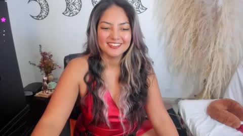 1wayra online show from February 10, 2025, 5:30 pm