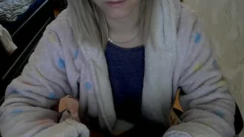 1your_hot_girls online show from December 4, 2024, 11:52 am