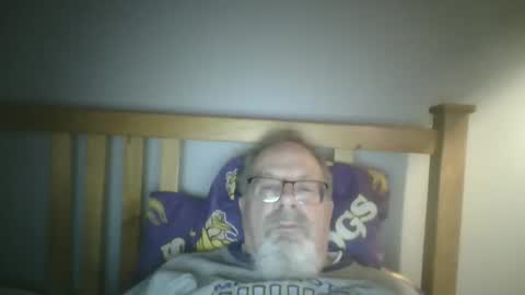 Snapshot of 2003dynawideglide chatting on January 11, 2025, 3:44 am 2003dynawideglide online show from January 11, 2025, 3:44 am