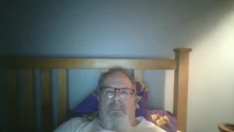 Snapshot of 2003dynawideglide chatting on January 12, 2025, 10:22 pm 2003dynawideglide online show from January 12, 2025, 10:22 pm